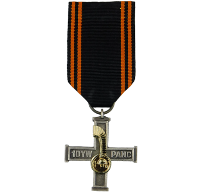 Ww polish cross of first polish armoured division gen maczek