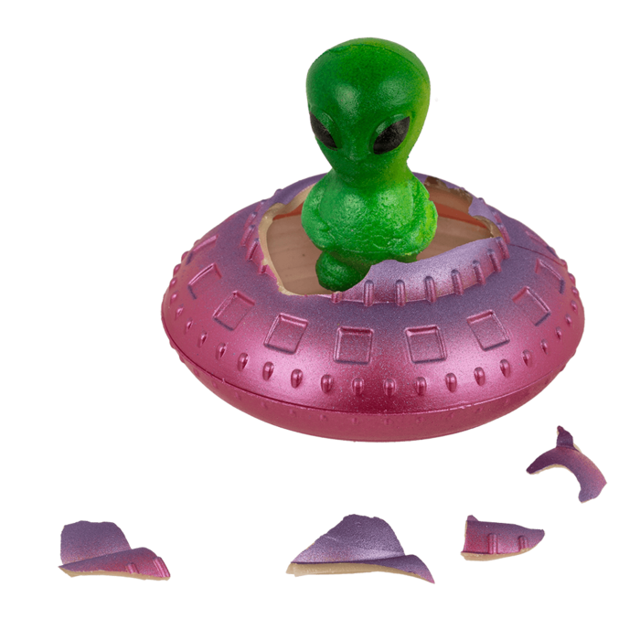 Growing alien in ufo approx x cm