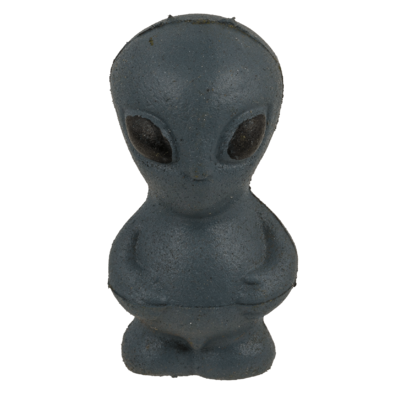 Growing alien in ufo approx x cm