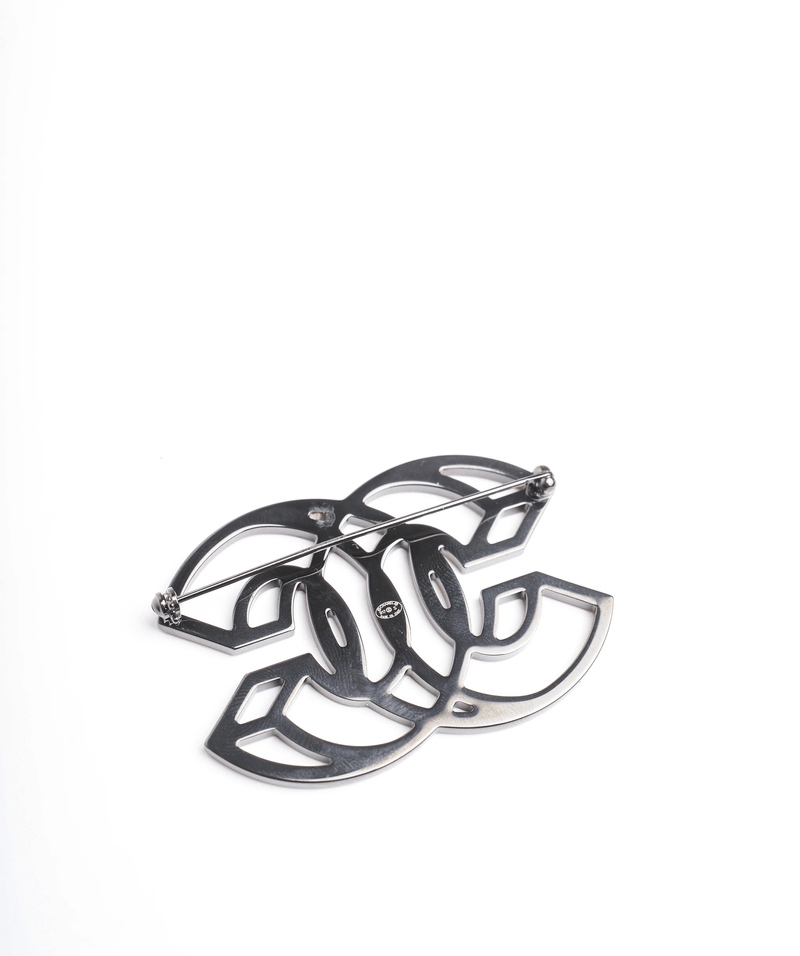 Chanel red cc diamante brooch mw â