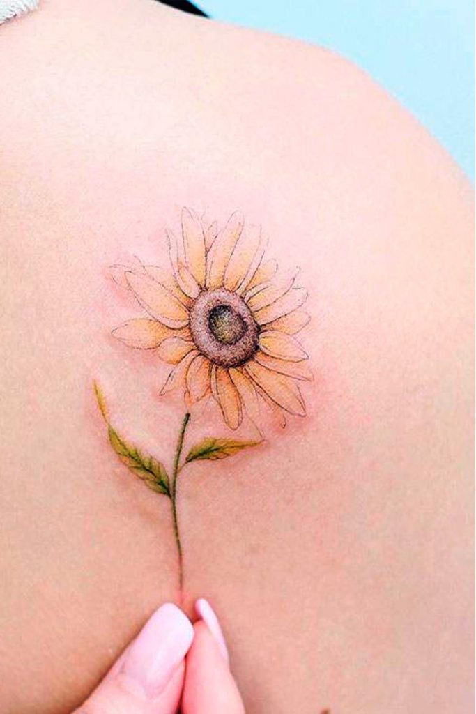 Sunflower tattoo ideas to express your sunny nature