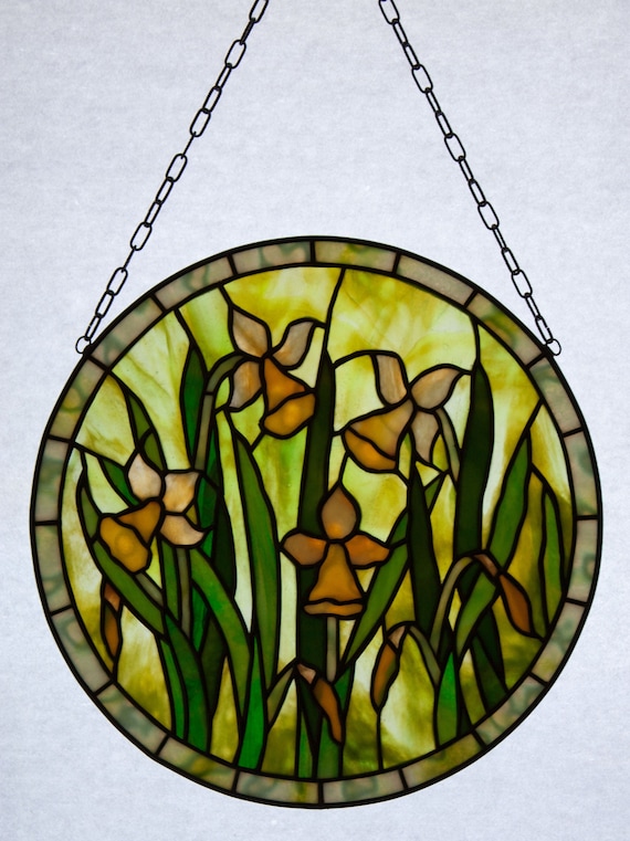 Round daffodils stained glass pattern david kennedy designs