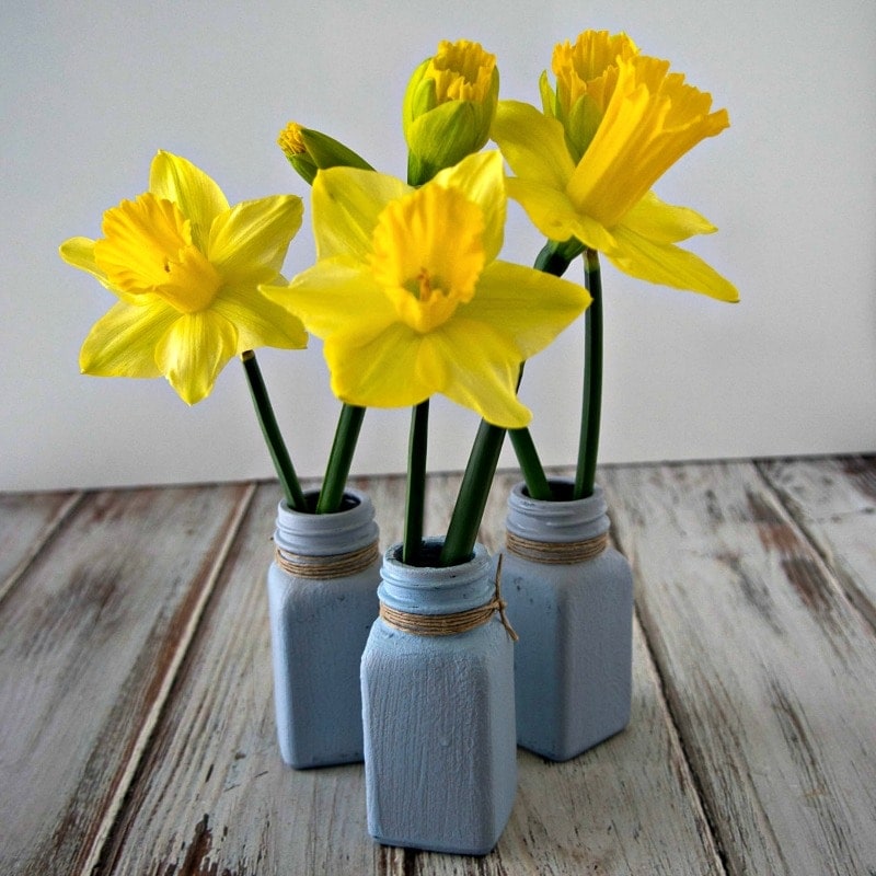 Easy spring bud vases