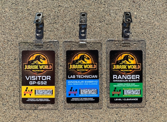 Jurassic world set prop id badge lab technician visitor pass park ranger vehicle mirror tag hi