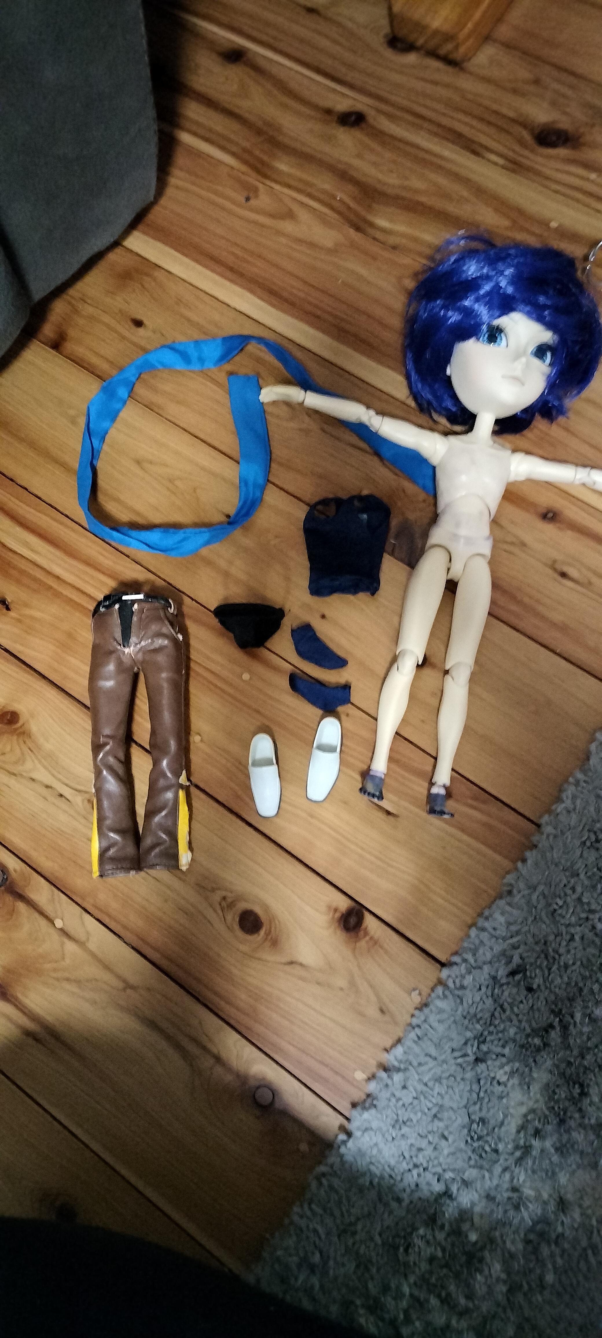 Help in restoring vocaloid dolls miku len and kaito rpullip
