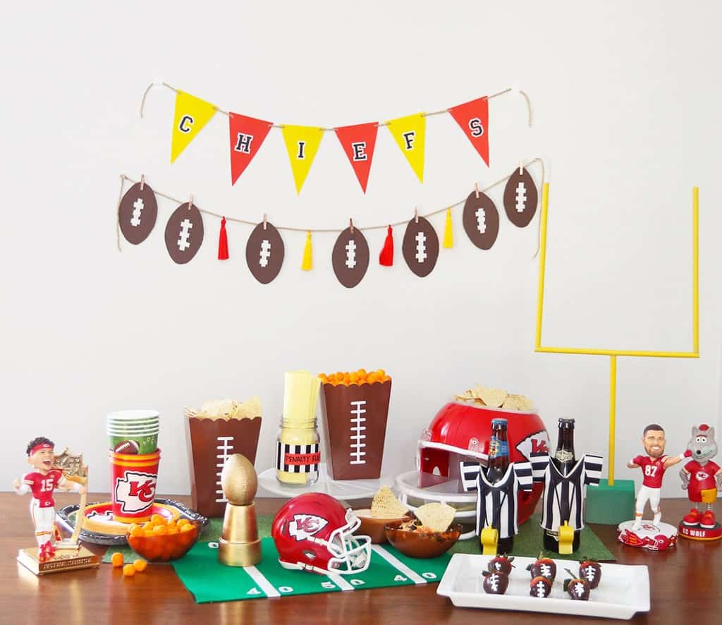 Super bowl party diy decor ideas â lets go kansas city chiefs