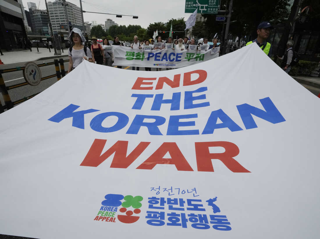 Veterans mark years since the korean cease