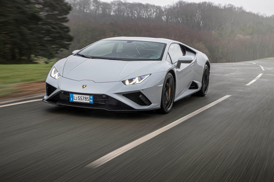Lamborghini huracãn evo review