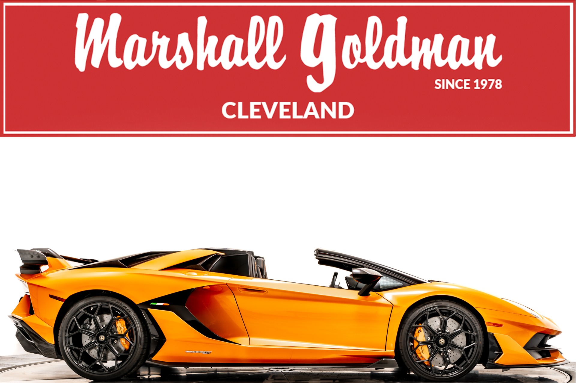 Used lamborghini aventador lp