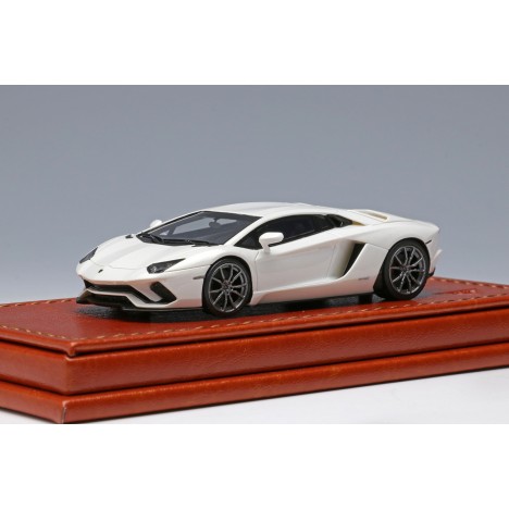 Lamborghini aventador s make