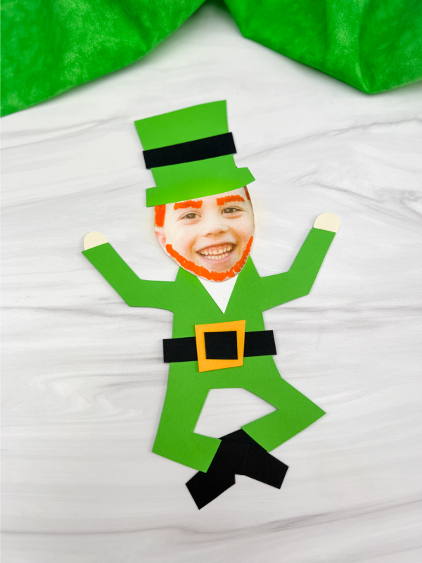 A silly photo leprechaun craft for kids