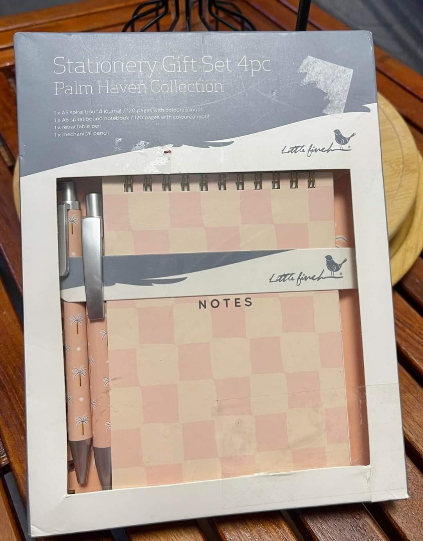 Little finch stationery gift set pc