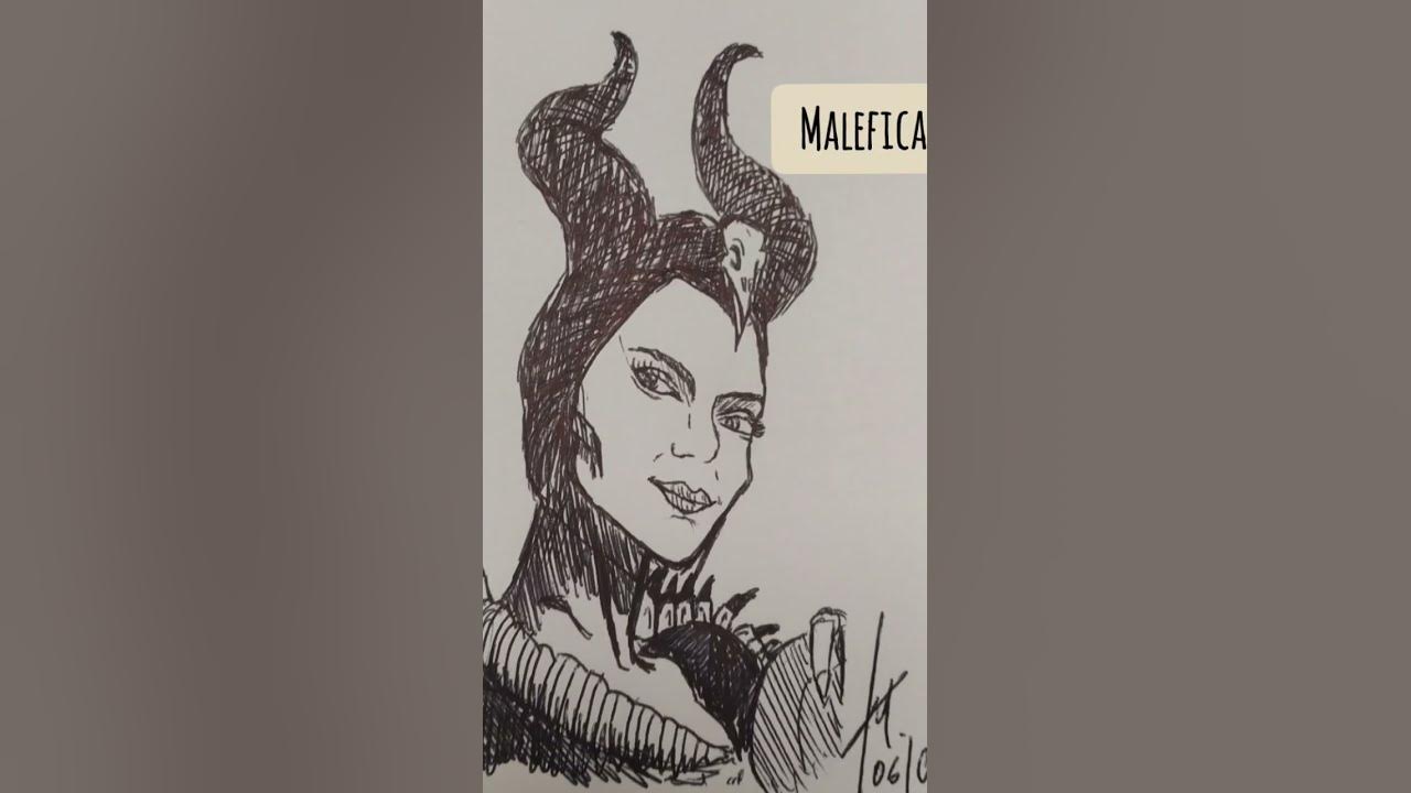 Dibujo de malãfica solo a pluma sin boceto