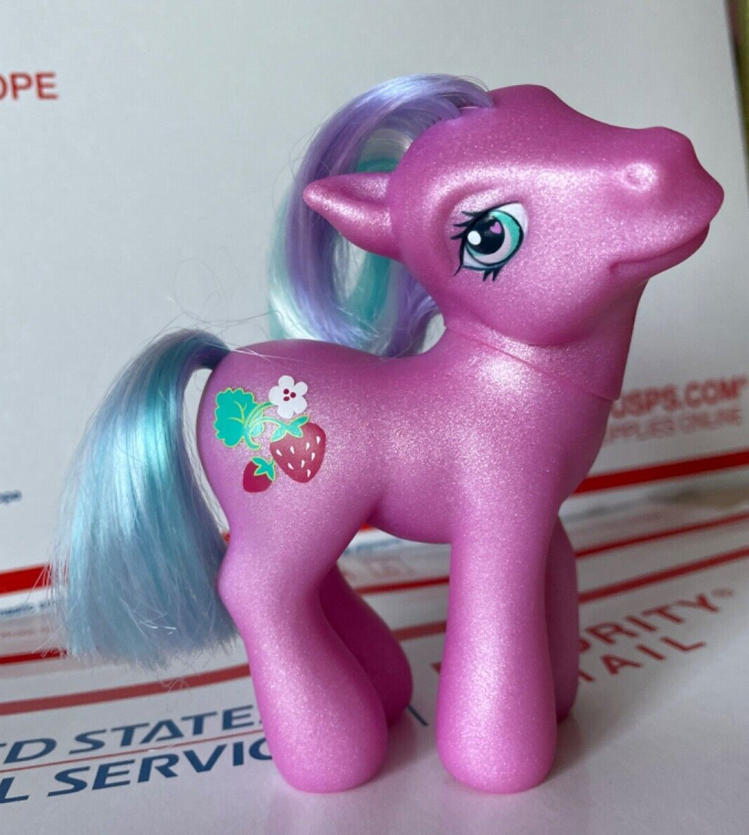 Little pony g sweetberry pink shimmer strawberry cutie mark purple mlp