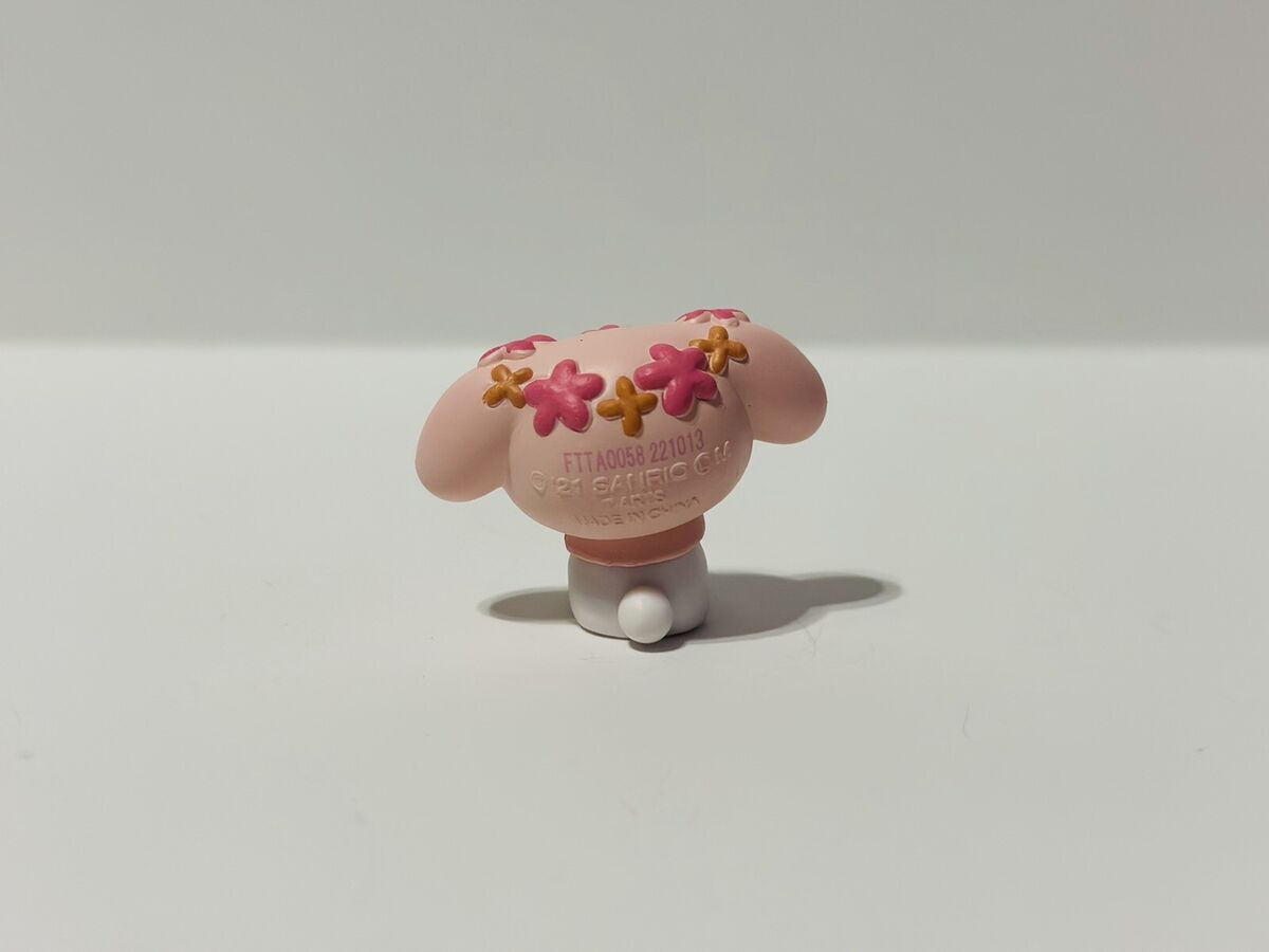 My melody kuromi my favorite color figurine my melody sakura pink