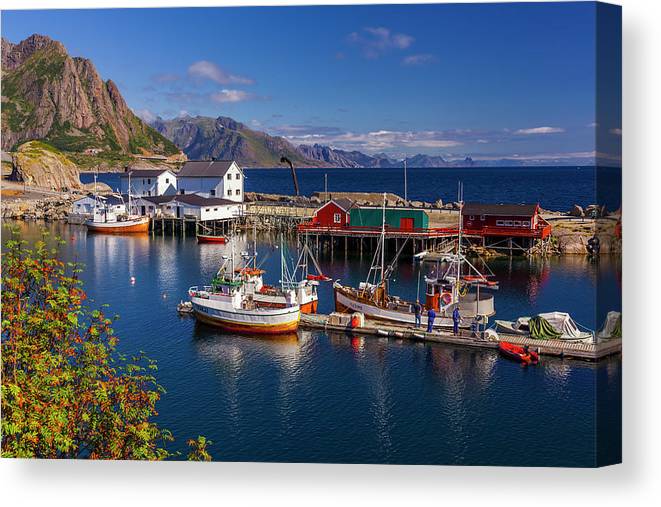 Norway nordland scandinavia lofoten islands moskenesoy reine fishing village canvas print canvas art by olimpio fantuz