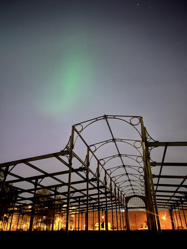 Northern lights over berlin last night rberlin