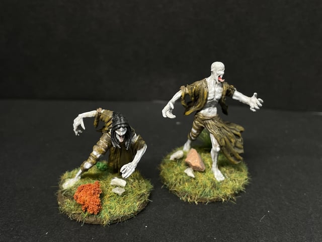 Nosferatu getting back into painting smaller minis rminipainting