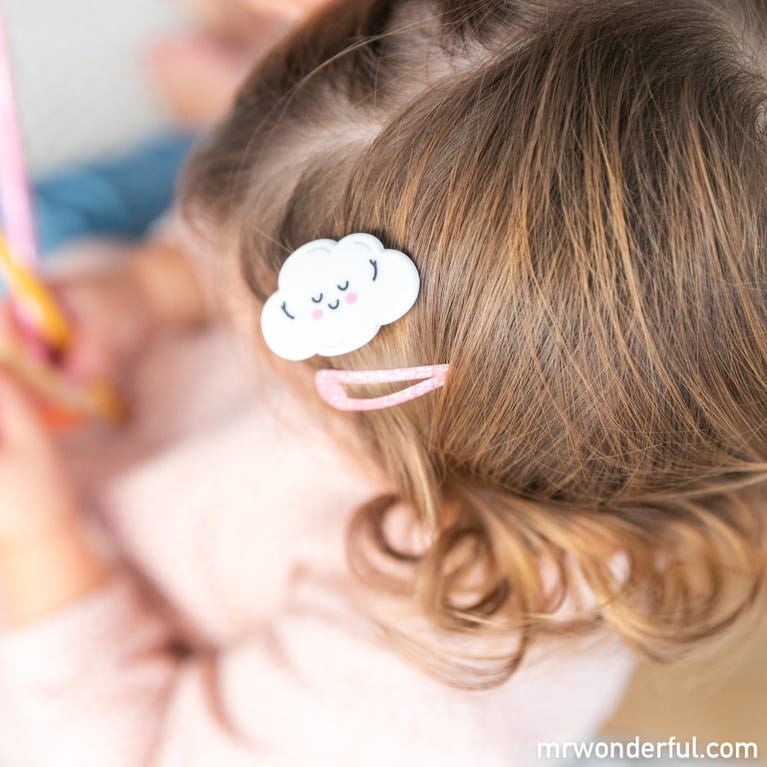 Set of hair clips beter
