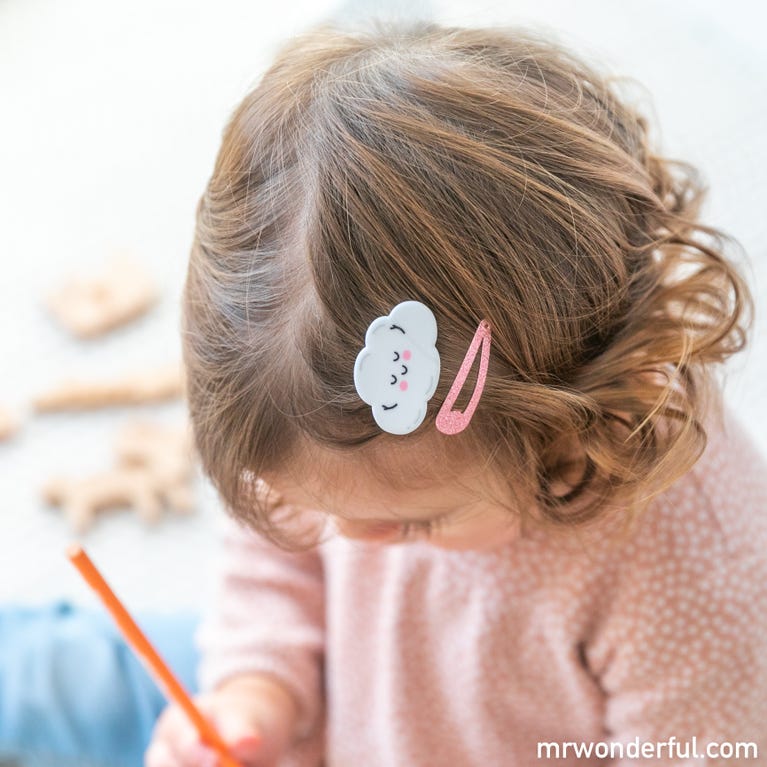 Set of hair clips beter