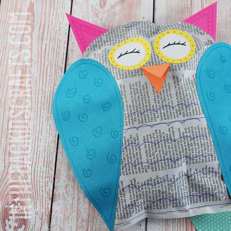 Newspaper owl craft with free template â in the bag kids crafts