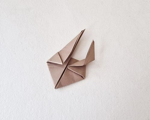 Easy origami reindeer instructions
