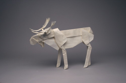Folding paper â international arts artists