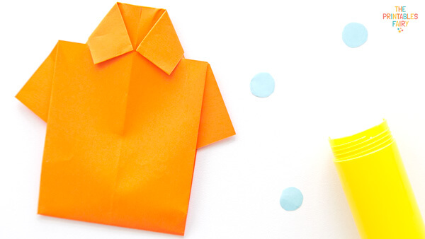 How to fold an origami shirt