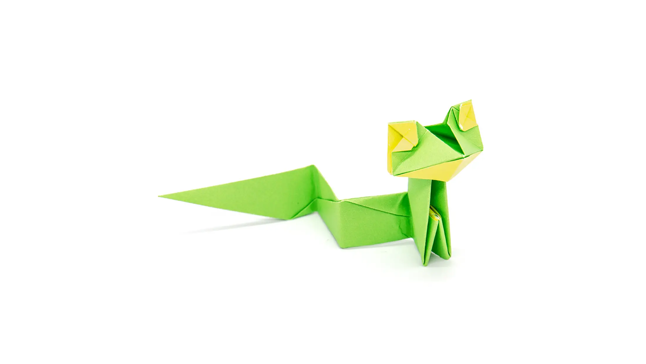 An easy origami snake by gen hagiwara