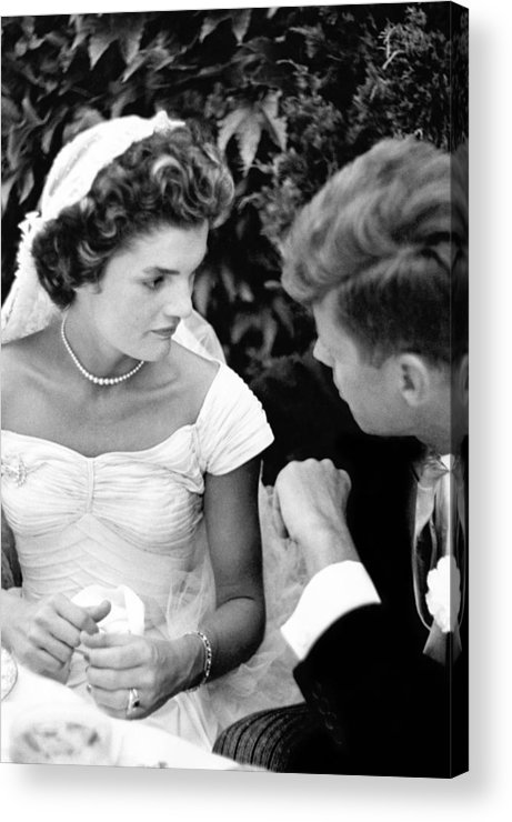 John and jackie kennedy at their wedding