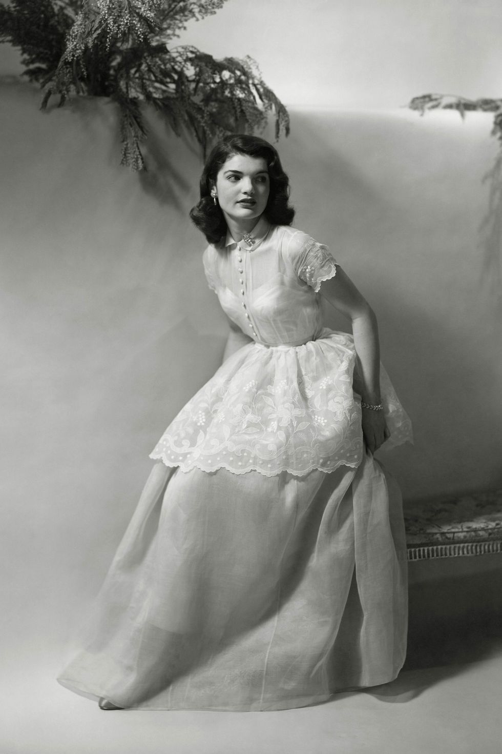 Iconic jackie kennedy fashion pictures