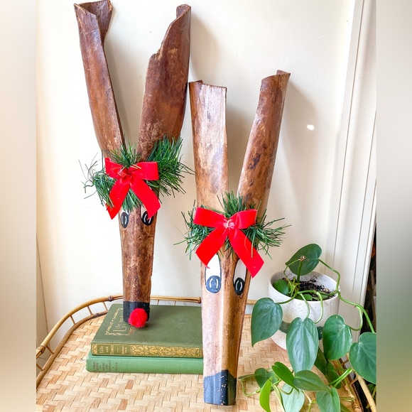 Vintage holiday vintage palm frond reindeer christmas decor