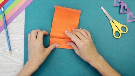 Ways to make a paper people chain
