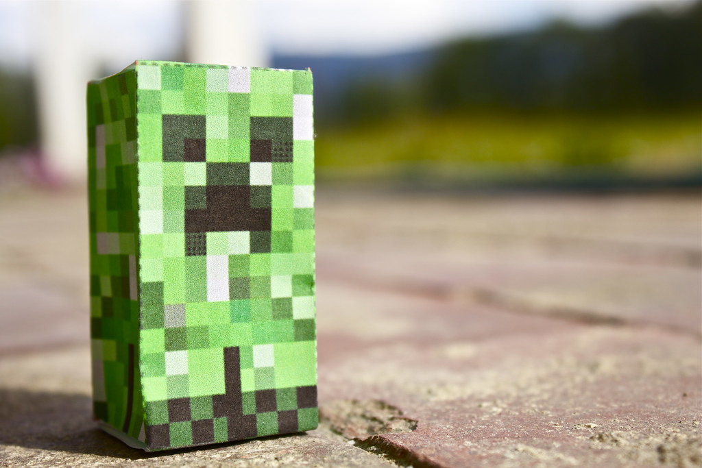 The cutest creeper i tried some minecraft papercraft â