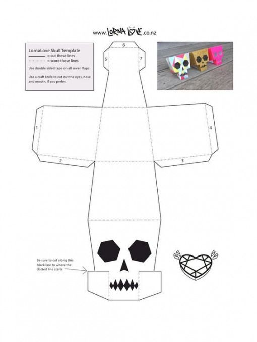 Lornalove papercraft skull