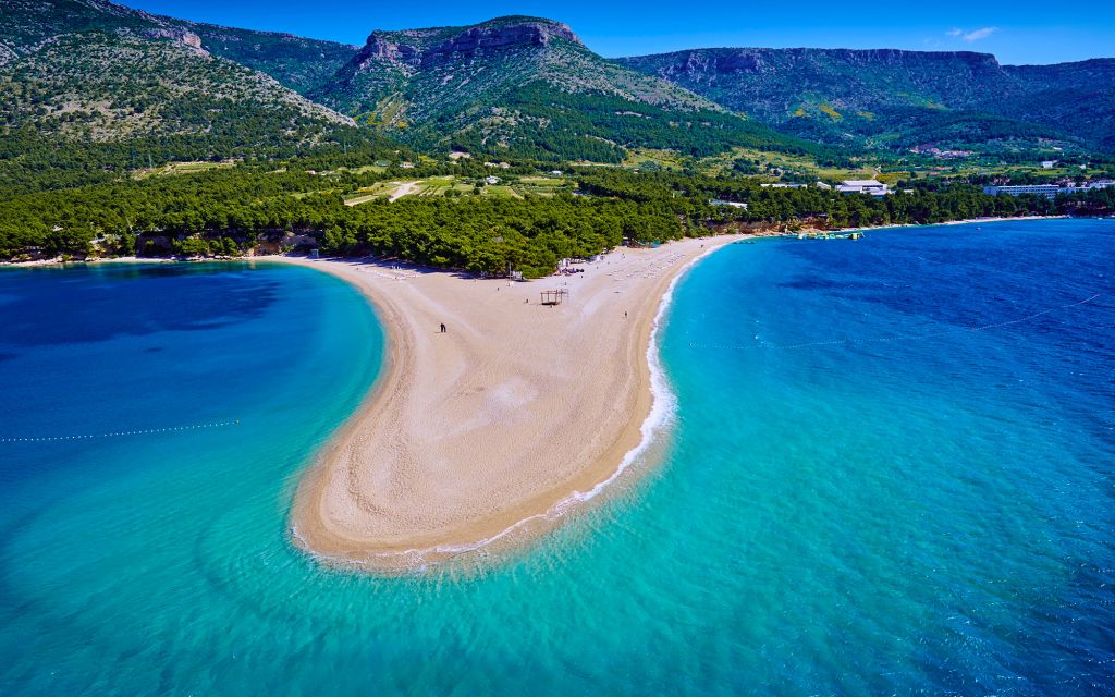 We found most beautiful beaches in catia