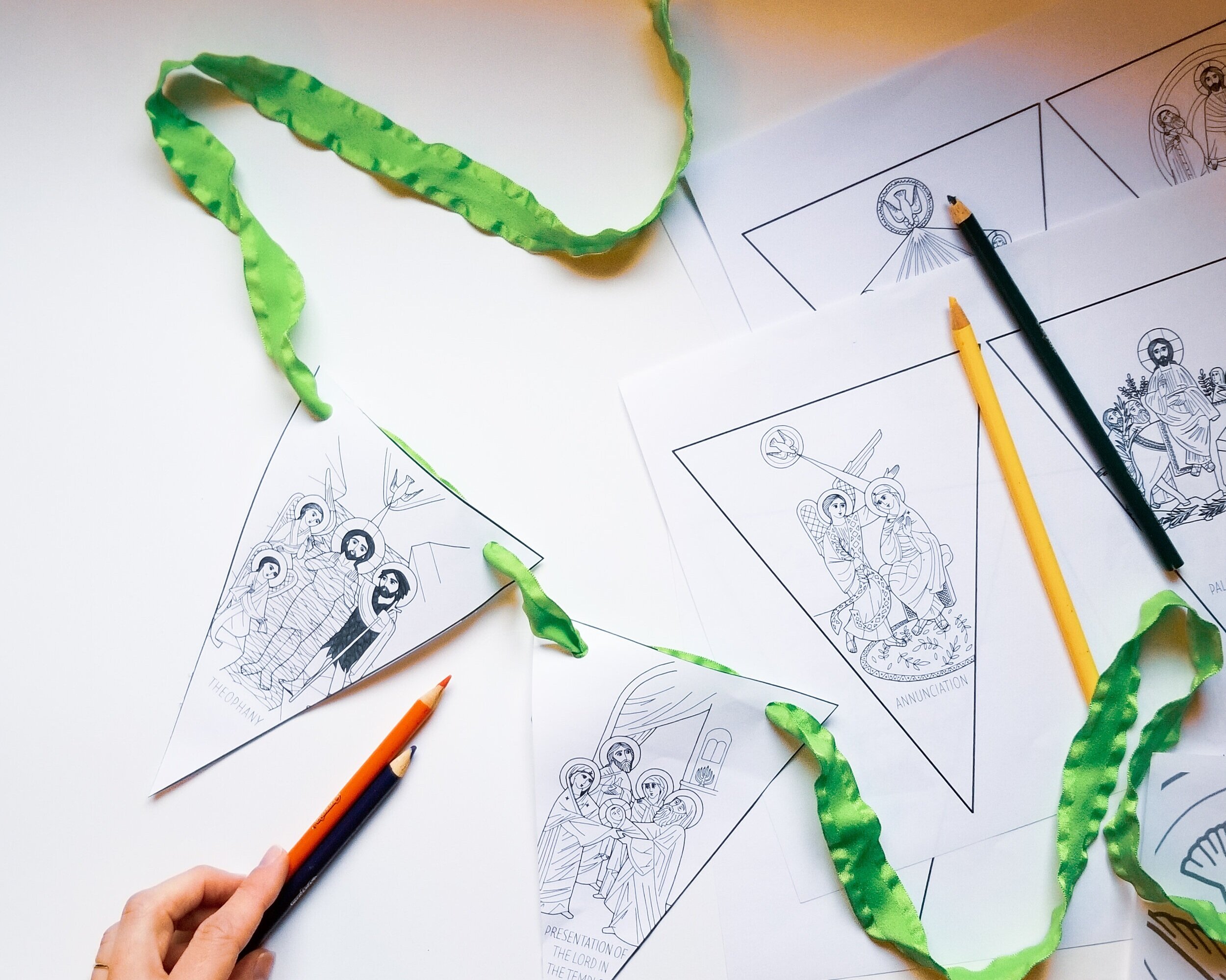 Free printable festal pennant banner â draw near designs