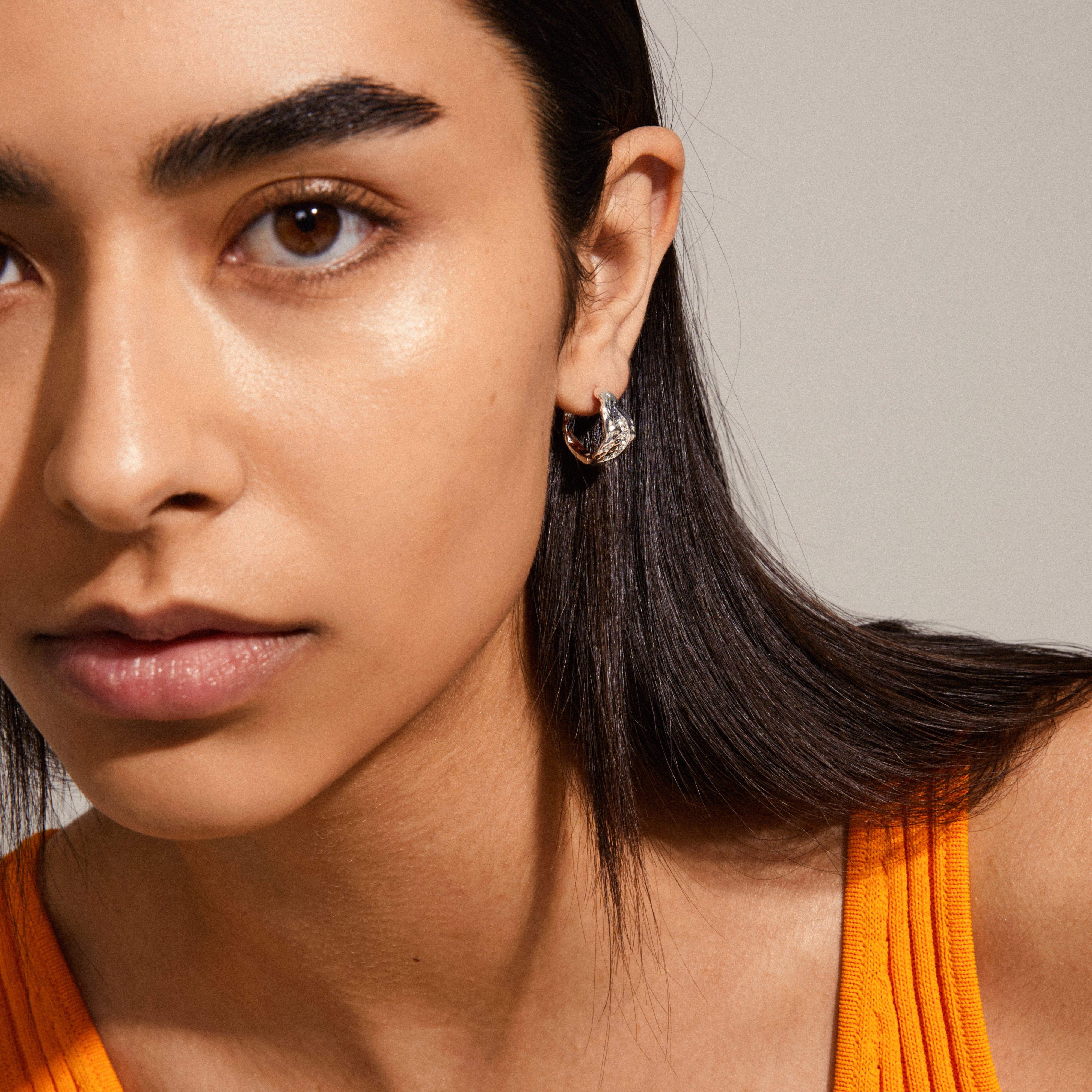 Pia organic shape crystal hoop earrings silver