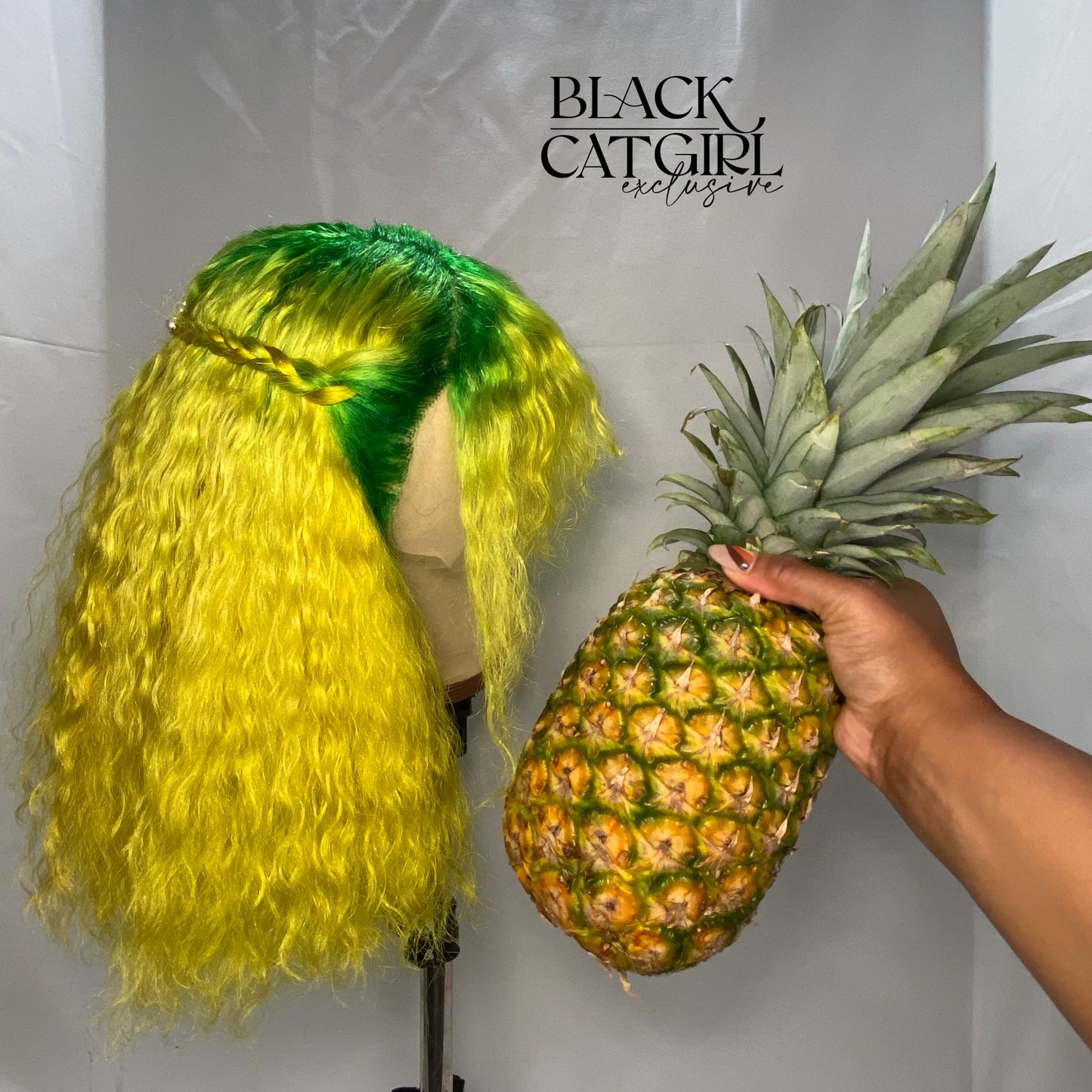 Pineapple â black cat girl exclusive