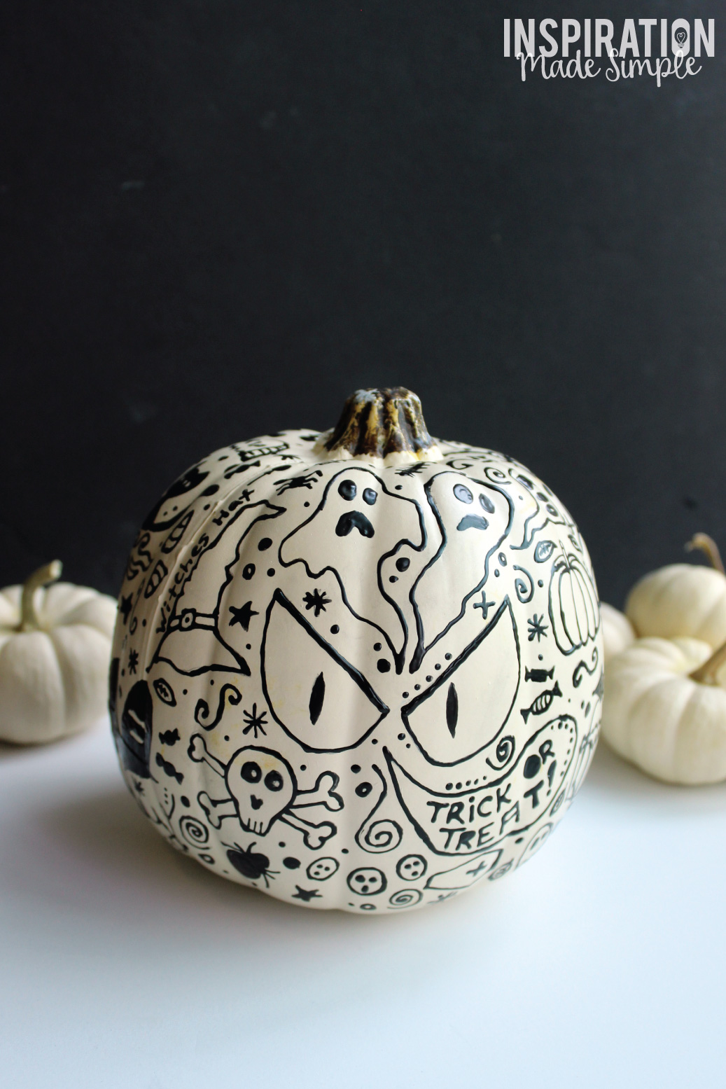 Halloween doodle pumpkin