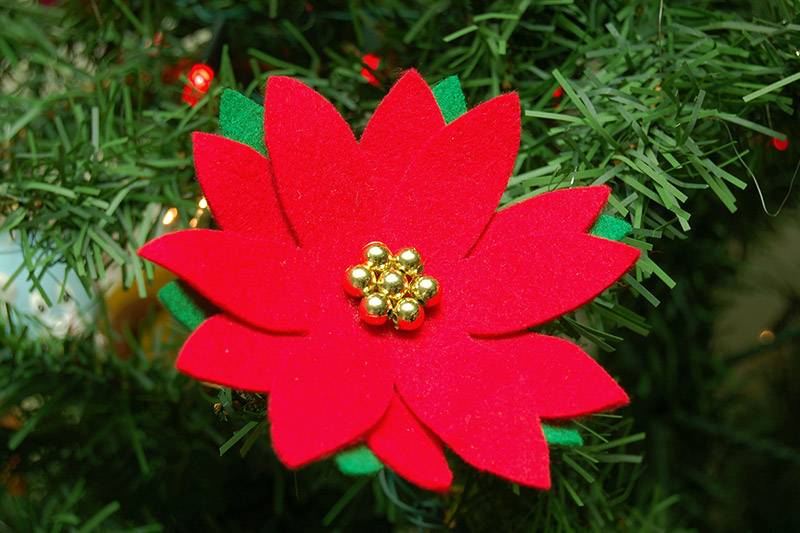 Poinsettia ornament kids crafts fun craft ideas