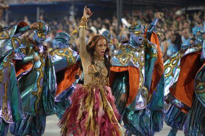 Prostituta hechicera y santa el carnaval de rão resucita a la primera escritora negra de brasil cultura el paãs