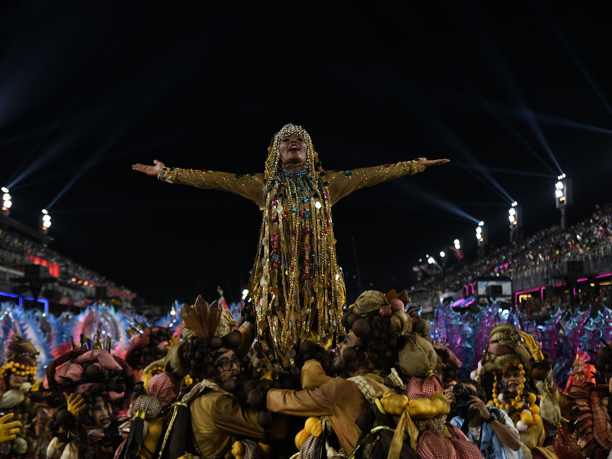 Prostituta hechicera y santa el carnaval de rão resucita a la primera escritora negra de brasil cultura el paãs