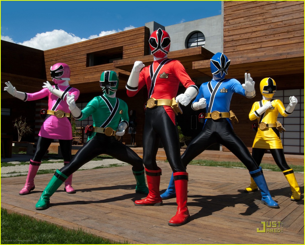 Power rangers samurai premieres monday photo alex heartman brittany pirtle erika fong hector david najee de
