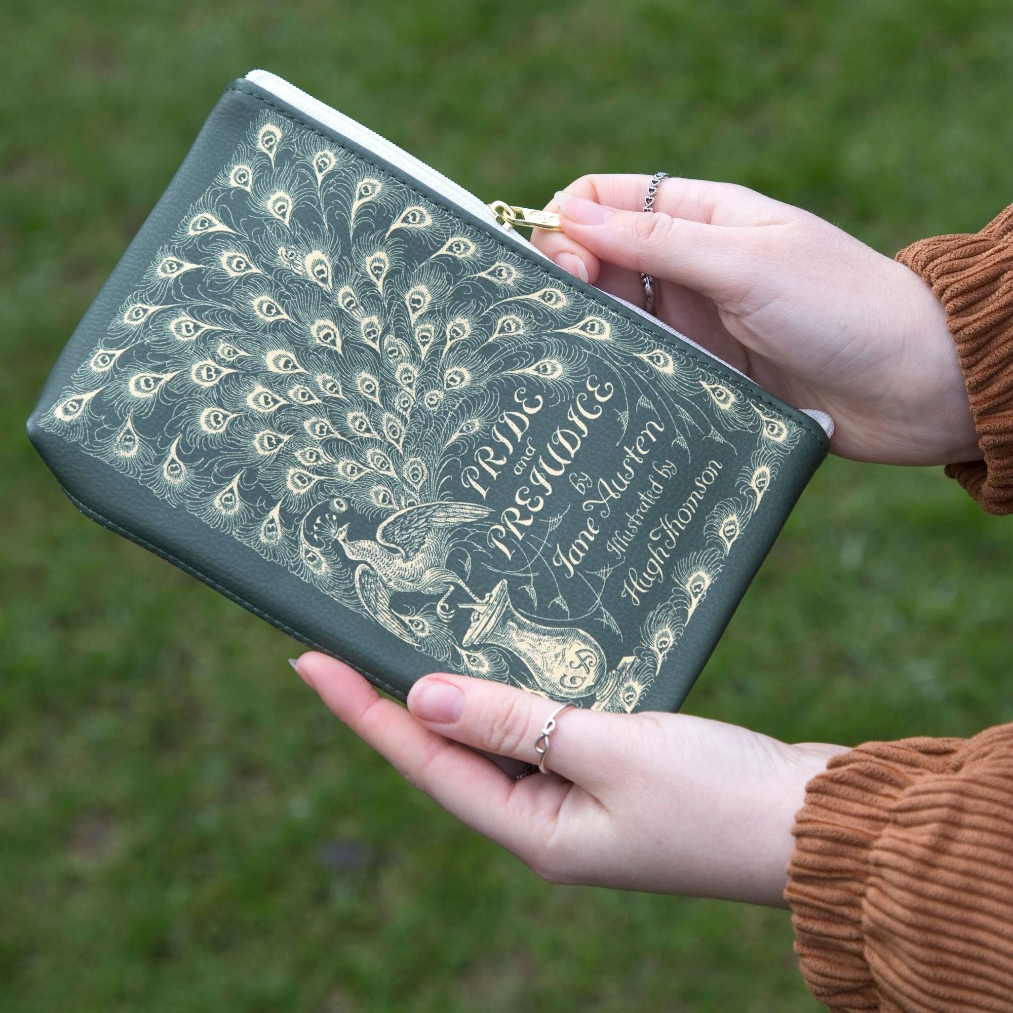 Buy wholesale pride and prejudice green book pouch purse clutch