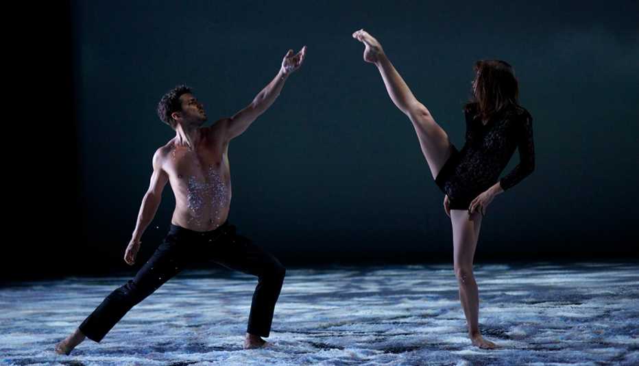 Polina pelãcula de ballet con juliette binoche