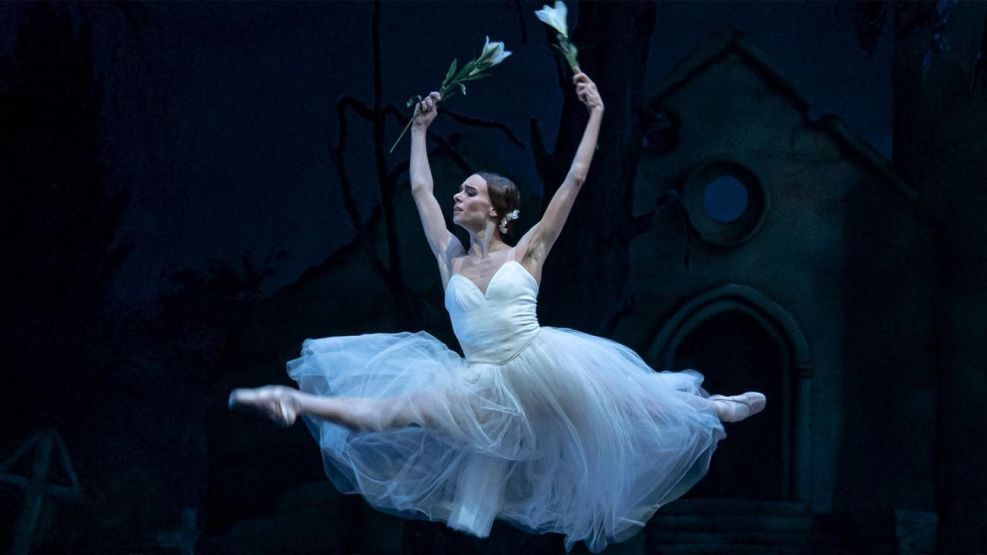 Nadia muzyca âcuando a giselle la abraza la mamã y cae muerta vamos a llorar todosâ