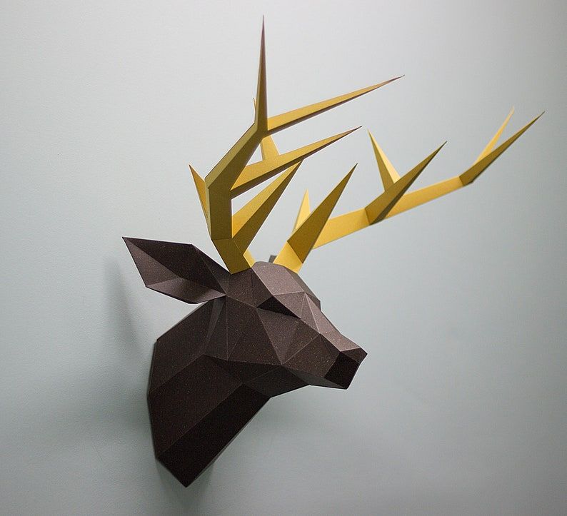 Papercraft d deer head horns type pepakura pdf template low poly paper sculpture diy gift decor for crismass pattern polygonal anmals