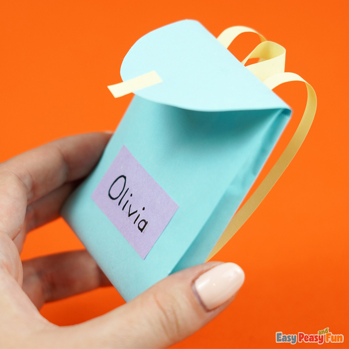 Paper school bag craft