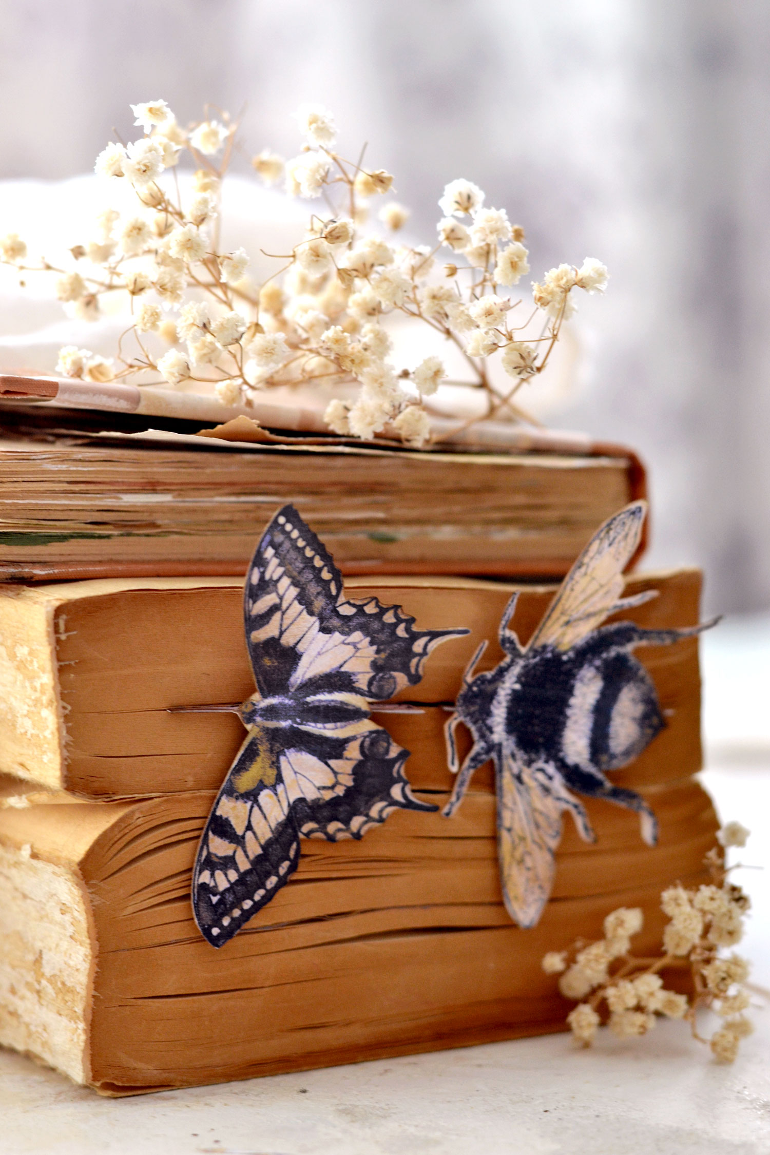 Paper bookmarks butterflies